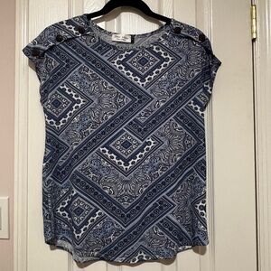 Star Vixen Navy and White Geometric Blouse